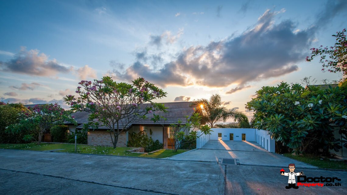 3 Bedroom Private Pool Villa with Sea View in Choeng Mon, Koh Samui – For Sale